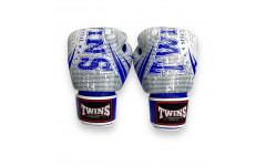 Боксёрские перчатки FBGVL3-TW5 white blue 12 oz Боксёрские перчатки FBGVL3-TW5 white blue 12 oz