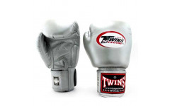 Боксерские перчатки Twins Special BGVL3 silver 16 oz Боксерские перчатки Twins Special BGVL3 silver 16 oz